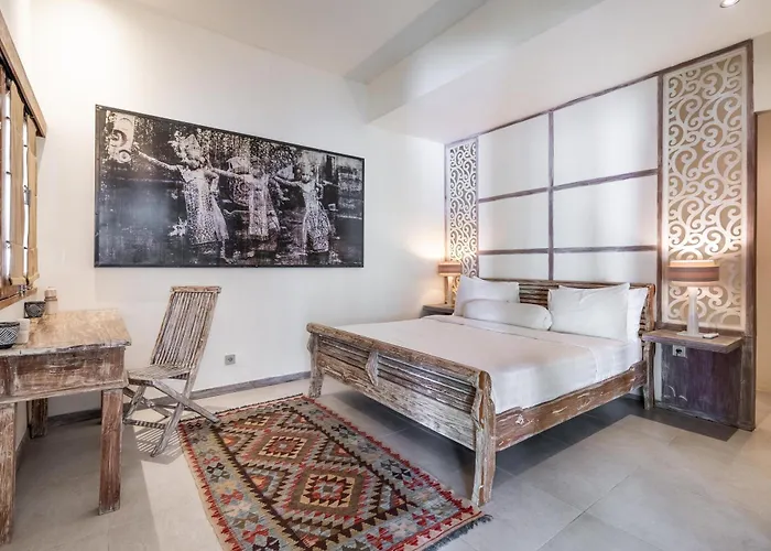 Oberoi Villa *